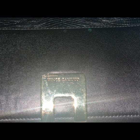 Vince Camuto black clutch w/ gold buckle - Picture 3 of 3